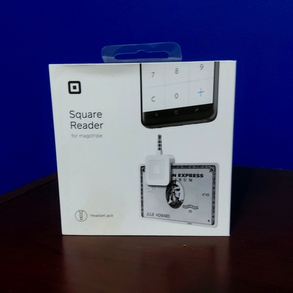 Square card reader - Picture 1 of 2